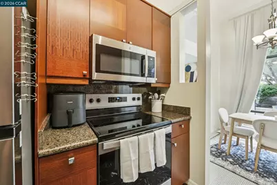 470 Civic Dr #308, Walnut Creek, CA 94596 - Photo 12