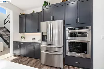 713 River Bend Dr, Lathrop, CA 95330 - Photo 10