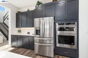 713 River Bend Dr, Lathrop, CA 95330 - Photo 10