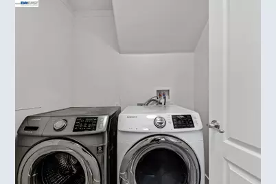 6067 Old Quarry, Oakland, CA 94605 - Photo 30