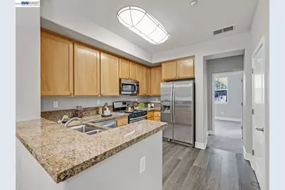 6067 Old Quarry, Oakland, CA 94605 - Photo 10