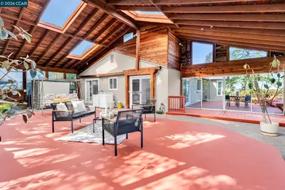 2081 Essenay Ave, Walnut Creek, CA 94597 - Photo 36