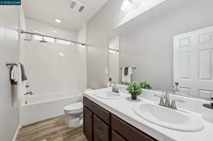 421 Gravino Dr, Mountain House, CA 95391 - Photo 14