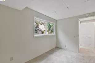 9 Wildwood Rd, Orinda, CA 94563 - Photo 32