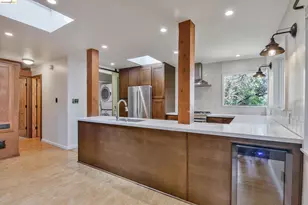 9 Wildwood Rd, Orinda, CA 94563 - Photo 8