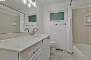 9 Wildwood Rd, Orinda, CA 94563 - Photo 8
