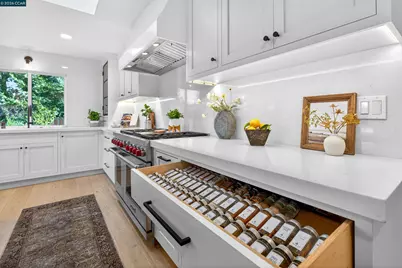 393 Colorados Ct, Lafayette, CA 94549 - Photo 12