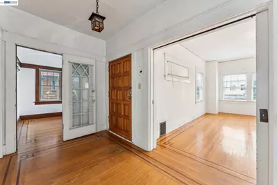 2643 Stuart St, Berkeley, CA 94705 - Photo 10