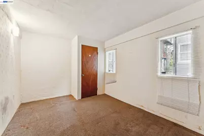 2643 Stuart St, Berkeley, CA 94705 - Photo 58