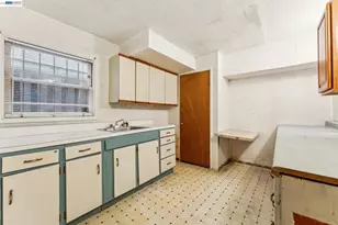 2643 Stuart St, Berkeley, CA 94705 - Photo 56