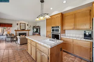 105 Crow Pl, Clayton, CA 94517 - Photo 12