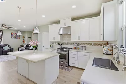 4038 Knightstown St, Dublin, CA 94568 - Photo 8