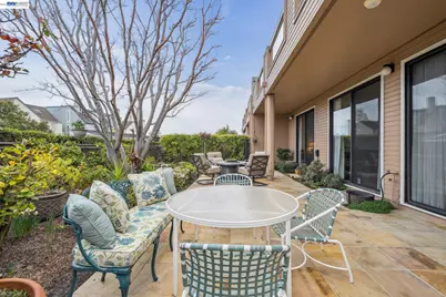 9 Regulus Court, Alameda, CA 94501 - Photo 20