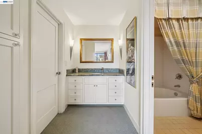 9 Regulus Court, Alameda, CA 94501 - Photo 18