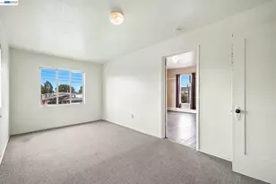 556-558 Alcatraz Ave, Oakland, CA 94609 - Photo 16