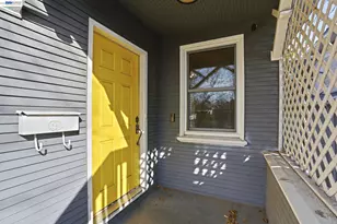 2327 N St, Sacramento, CA 95816 - Photo 4