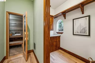 33 Somerset Rd, Oakland, CA 94611 - Photo 54