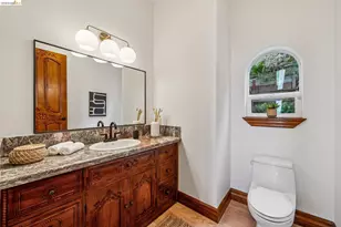 33 Somerset Rd, Oakland, CA 94611 - Photo 56