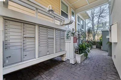 655 12th St #205, Oakland, CA 94607 - Photo 28