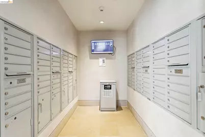 311 2nd St #311, Oakland, CA 94607 - Photo 46