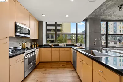 311 2nd St #311, Oakland, CA 94607 - Photo 16