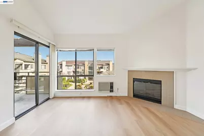 39206 Guardino Dr #310, Fremont, CA 94538 - Photo 4