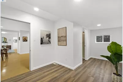 25480 University Ct, Hayward, CA 94542 - Photo 28