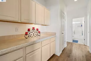 29341 Sandburg Way, Hayward, CA 94544 - Photo 32