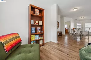 29341 Sandburg Way, Hayward, CA 94544 - Photo 24