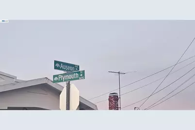 [Address not provided], Oakland, CA 94621 - Photo 2