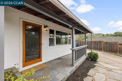 70 Carolyn Ct, Lafayette, CA 94549 - Photo 2