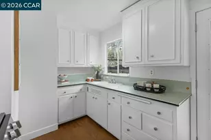 70 Carolyn Ct, Lafayette, CA 94549 - Photo 10