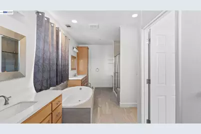 1200 Stonecrest Ln, Concord, CA 94518 - Photo 16