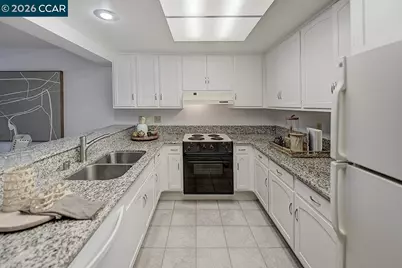 1557 Rockledge Ln #2, Walnut Creek, CA 94595 - Photo 16