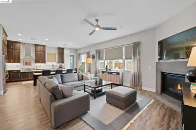 323 Bidwell Ct, Brentwood, CA 94513 - Photo 22