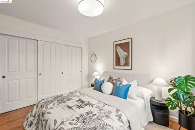 2 Cortez Ct, Oakland, CA 94611 - Photo 26