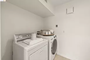 2 Cortez Ct, Oakland, CA 94611 - Photo 30