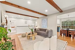 2 Cortez Ct, Oakland, CA 94611 - Photo 6