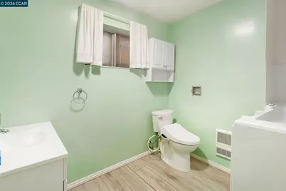 3800 Alhambra Way, Martinez, CA 94553 - Photo 32