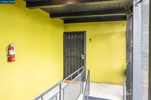 2327 Tenth St, Berkeley, CA 94710 - Photo 2