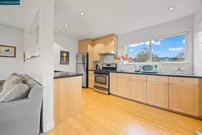 2327 10th Street #4, Berkeley, CA 94710 - Photo 8