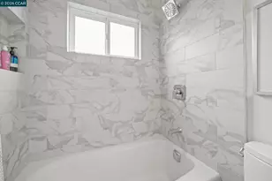 2327 Tenth St, Berkeley, CA 94710 - Photo 18