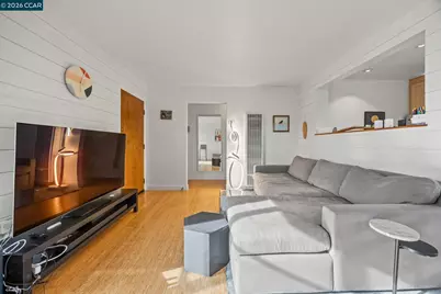 2327 10th Street #4, Berkeley, CA 94710 - Photo 6