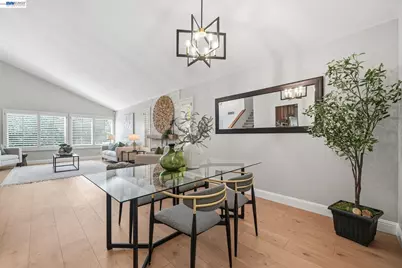 1074 Harvest Cir, Pleasanton, CA 94566 - Photo 12