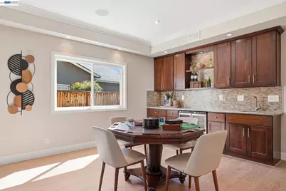 1074 Harvest Cir, Pleasanton, CA 94566 - Photo 32