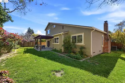 1074 Harvest Cir, Pleasanton, CA 94566 - Photo 48