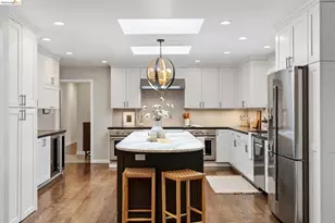 261 Silverado Ct, Oakland, CA 94605 - Photo 14