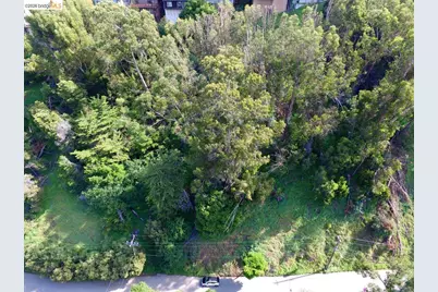 Scout Rd, Oakland, CA 94611 - Photo 2