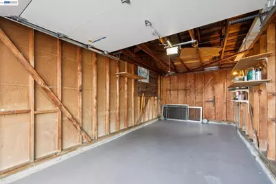 1475 Saint James Parkway, Concord, CA 94521 - Photo 32