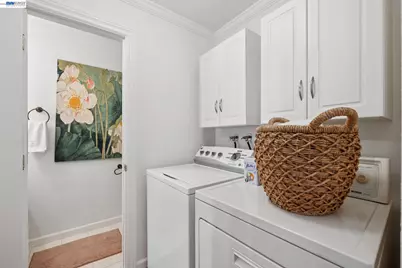 1475 Saint James Parkway, Concord, CA 94521 - Photo 18